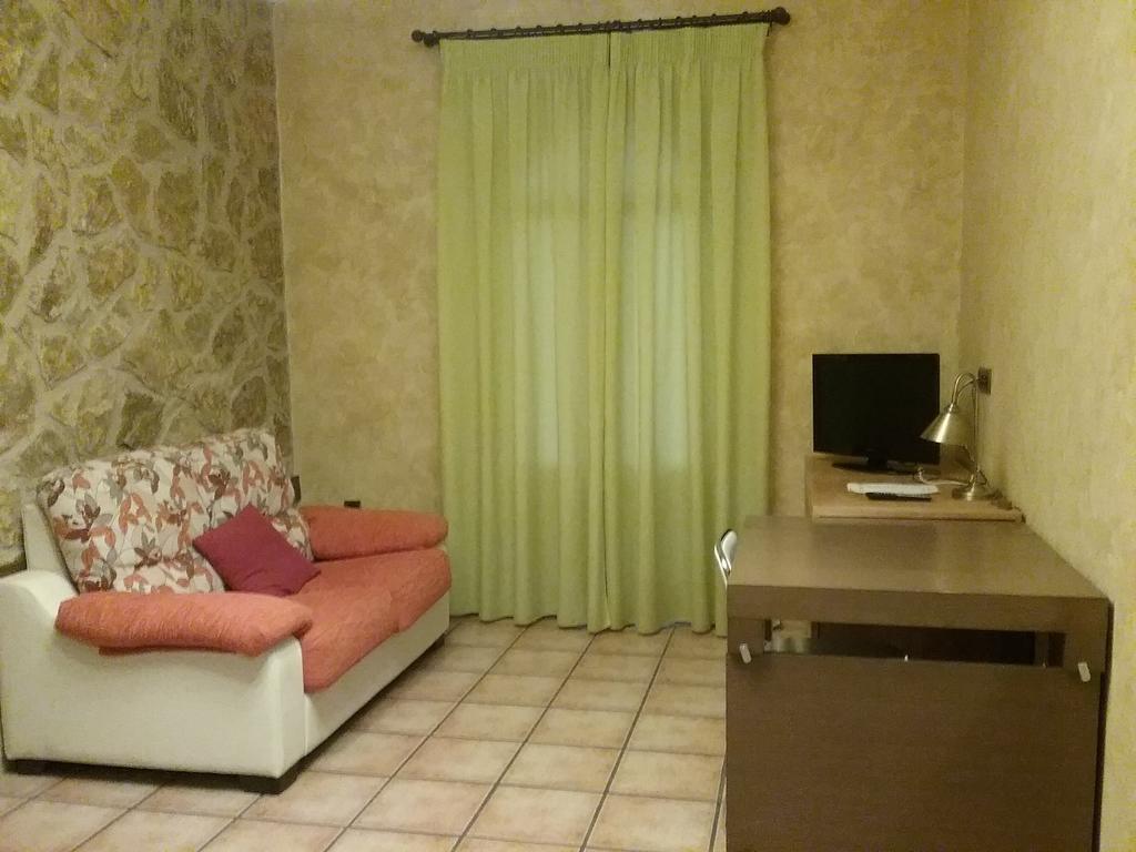 Hotel Vinedos Y Bodegas El Castillo Villarrobledo Phòng bức ảnh