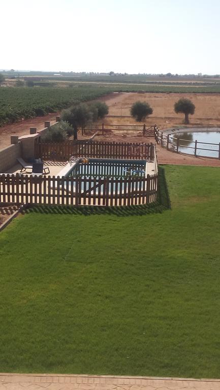 Hotel Vinedos Y Bodegas El Castillo Villarrobledo Ngoại thất bức ảnh