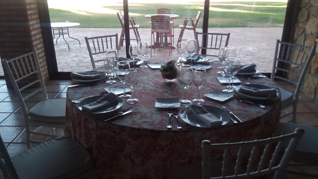 Hotel Vinedos Y Bodegas El Castillo Villarrobledo Ngoại thất bức ảnh